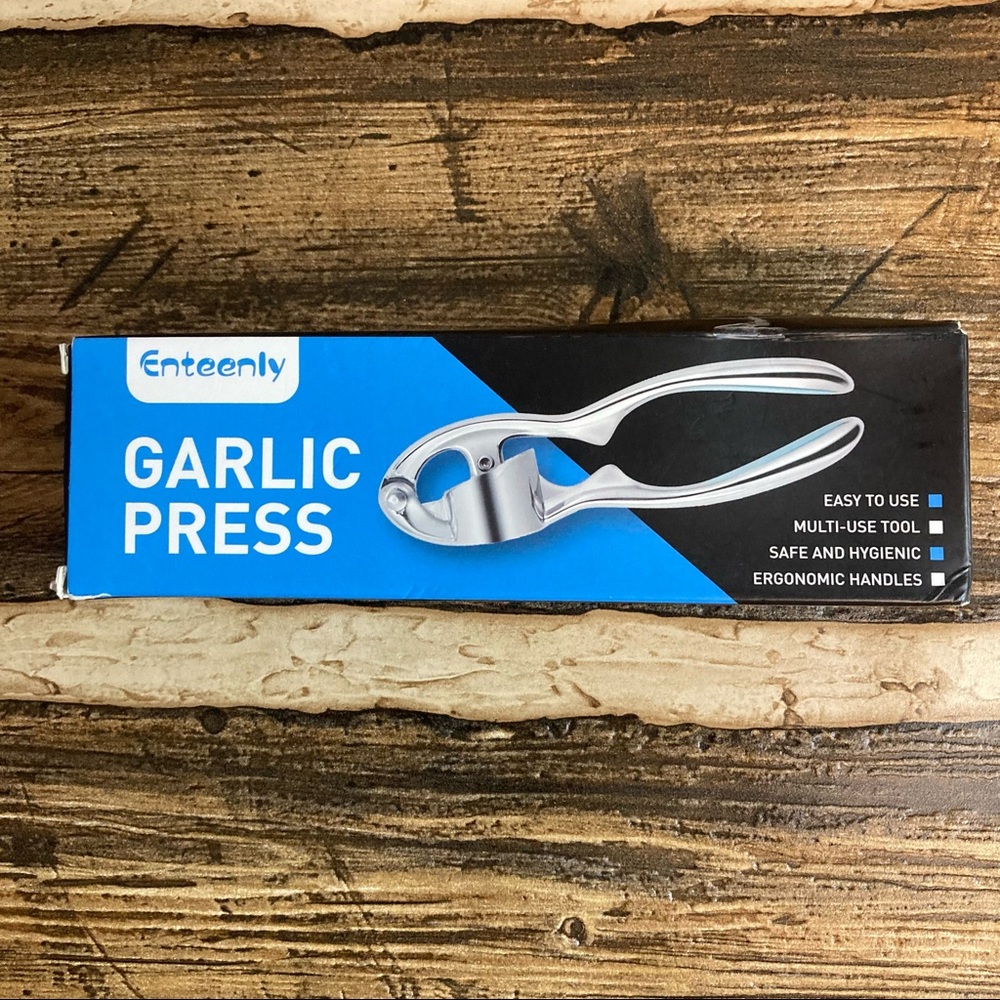 Garlic press🧄🧄 - Picture 1 of 4